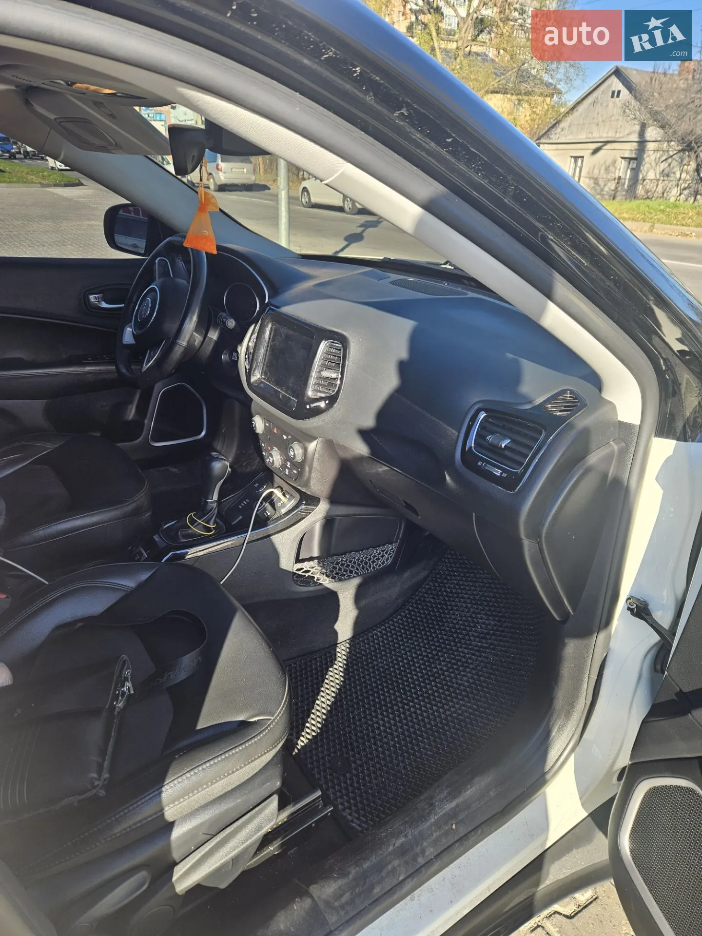 2018 Jeep Compass - мініатюра 15