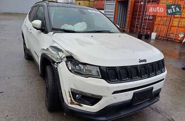 Внедорожник / Кроссовер Jeep Compass 2018 в 