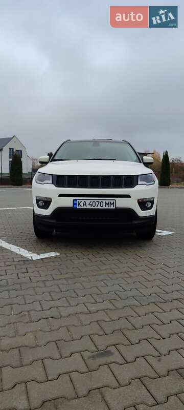 Внедорожник / Кроссовер Jeep Compass 2019 в Киеве фото 15 Внедорожник / Кроссовер Jeep Compass 2019 в Киеве