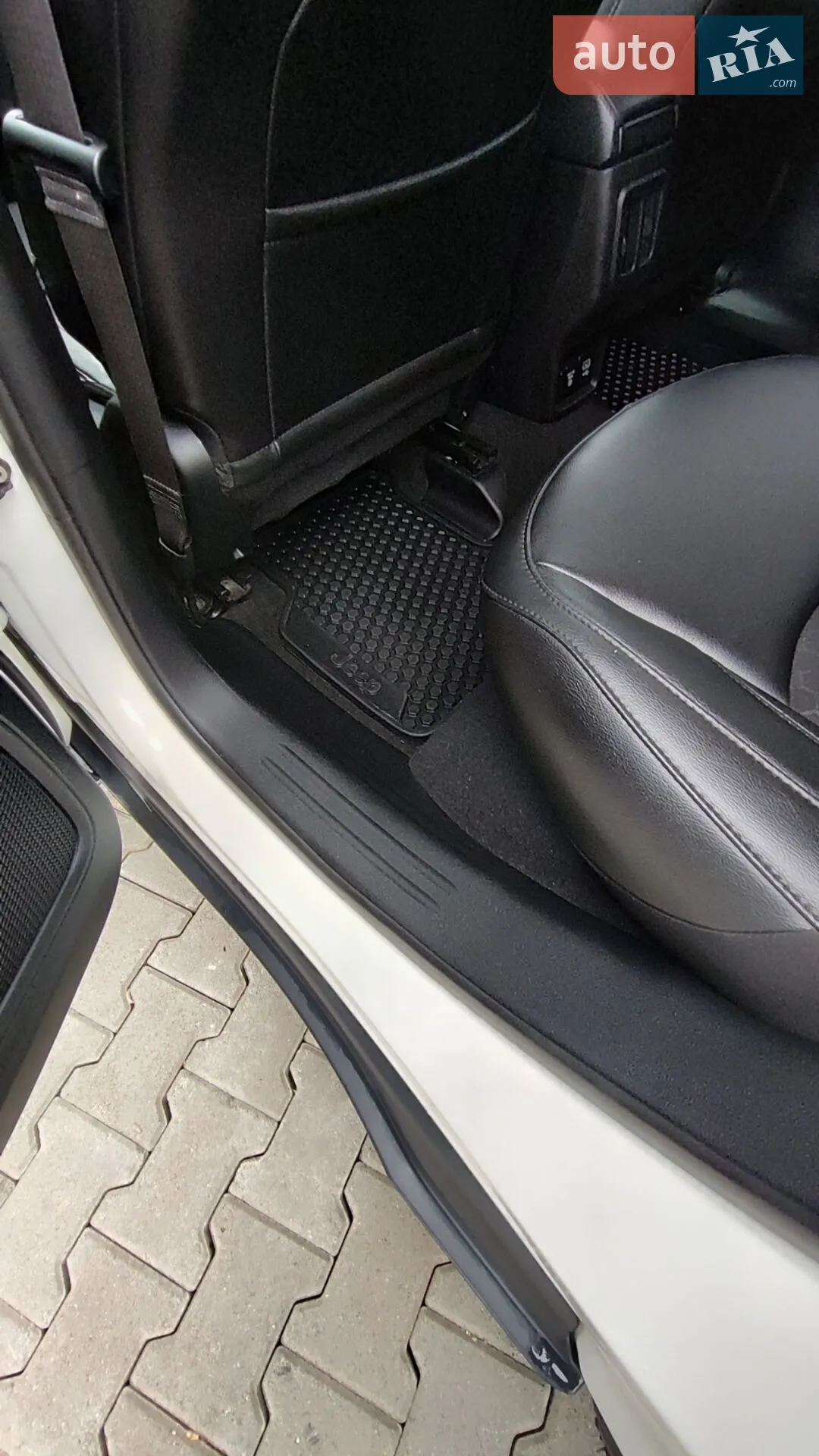 2019 Jeep Compass - мініатюра 29