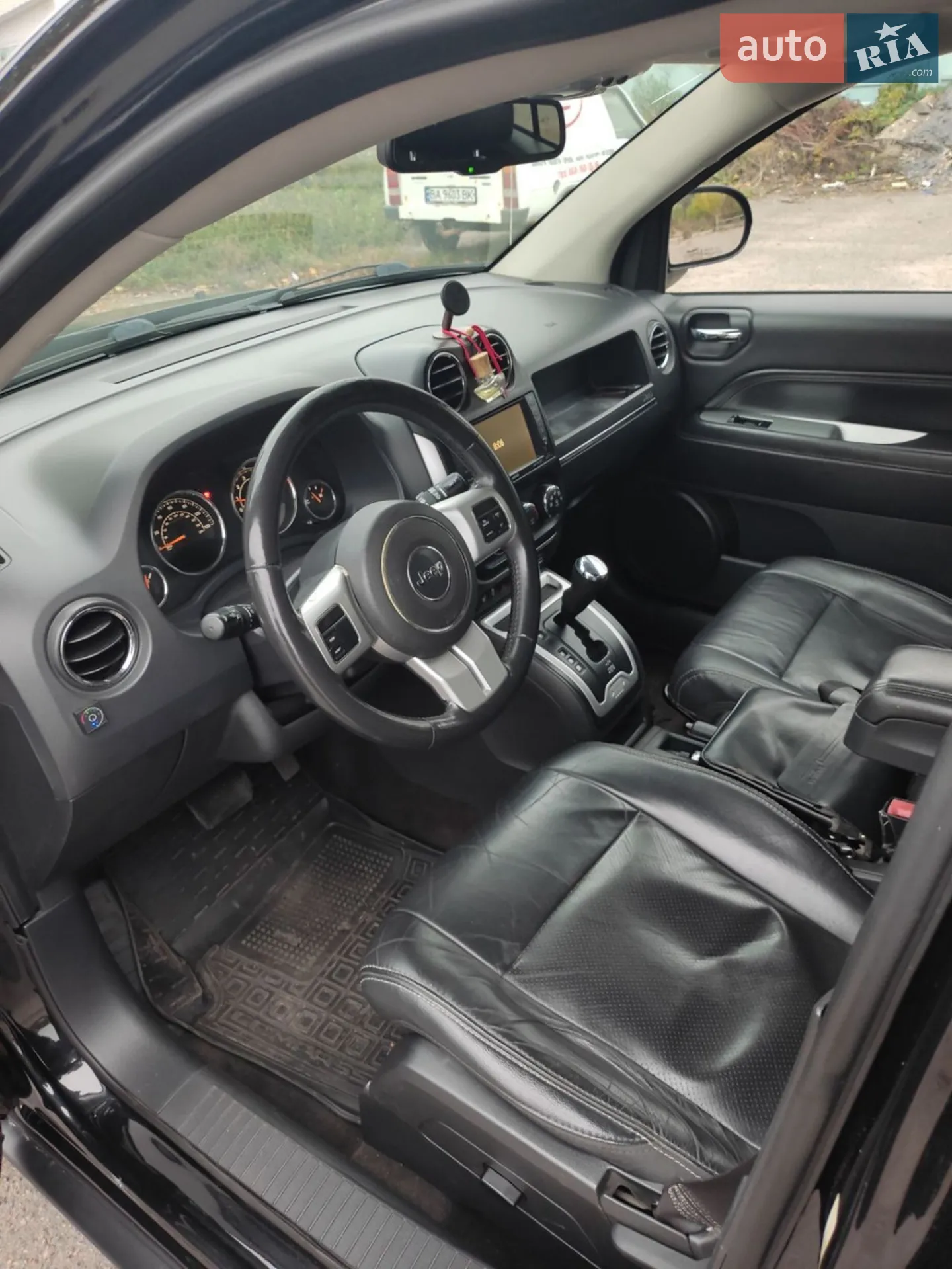 2015 Jeep Compass - мініатюра 8