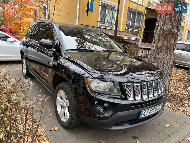 Внедорожник / Кроссовер Jeep Compass 2013 в Буче