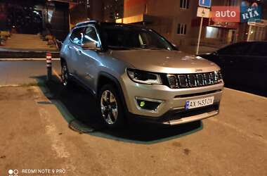 Внедорожник / Кроссовер Jeep Compass 2018 в Киеве