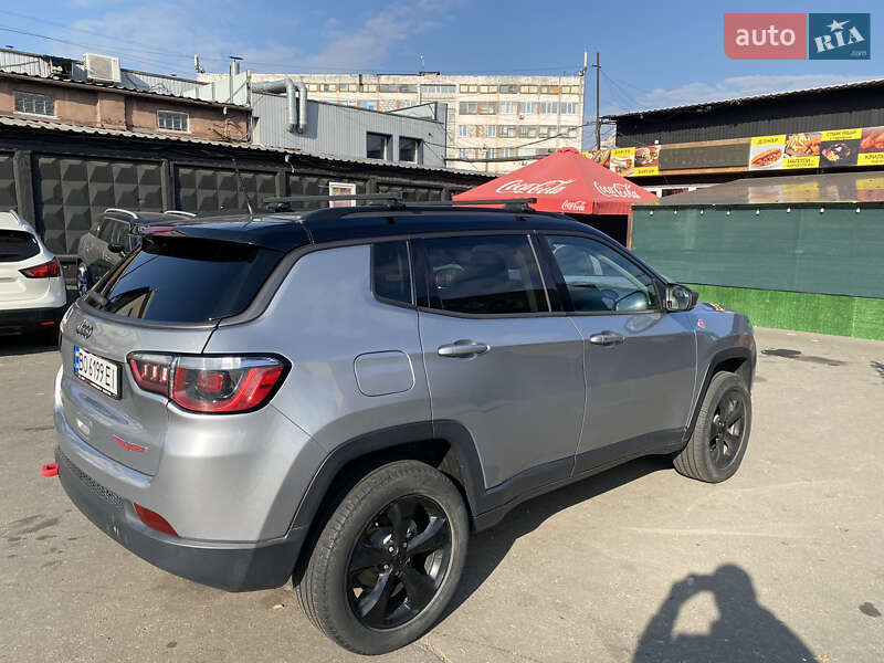 Внедорожник / Кроссовер Jeep Compass 2018 в Киеве