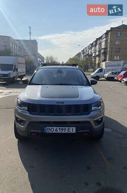 Внедорожник / Кроссовер Jeep Compass 2018 в Киеве