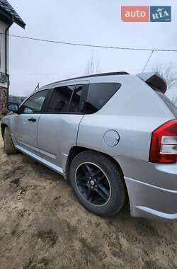 Позашляховик / Кросовер Jeep Compass 2007 в Сарнах