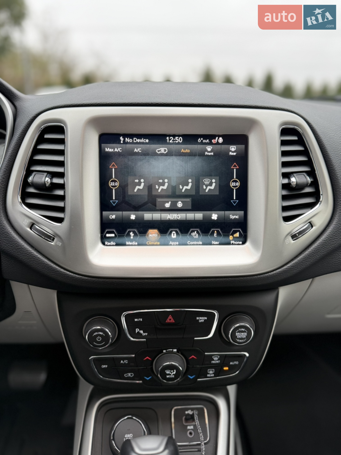 2018 Jeep Compass - мініатюра 31
