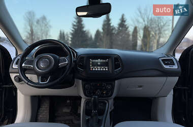 Внедорожник / Кроссовер Jeep Compass 2019 в Дубно