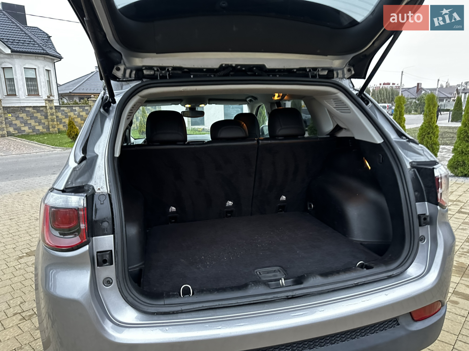 2019 Jeep Compass - мініатюра 41