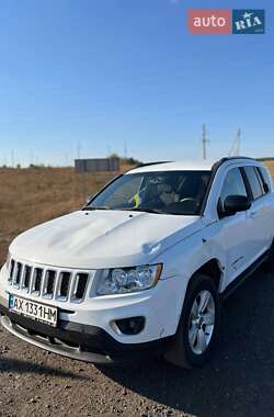 Позашляховик / Кросовер Jeep Compass 2015 в Добропіллі