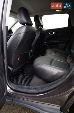 Внедорожник / Кроссовер Jeep Compass 2022 в Киеве