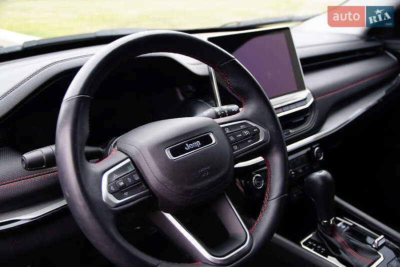 Внедорожник / Кроссовер Jeep Compass 2022 в Киеве