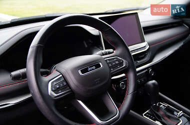 Внедорожник / Кроссовер Jeep Compass 2022 в 