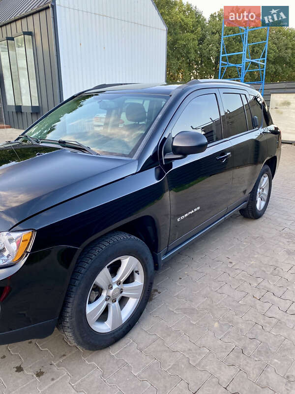 Внедорожник / Кроссовер Jeep Compass 2015 в Киеве
