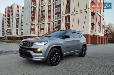 Внедорожник / Кроссовер Jeep Compass 2022 в 