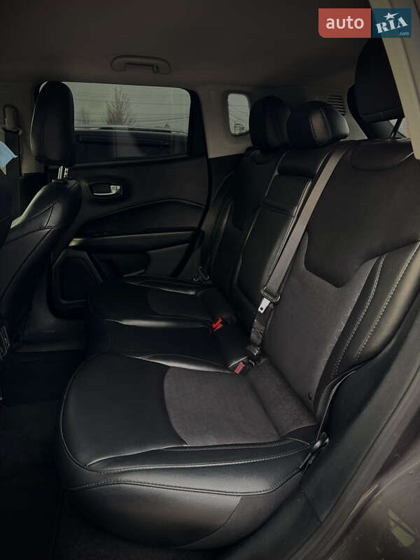 Позашляховик / Кросовер Jeep Compass 2018 в Тернівці фото 17 Позашляховик / Кросовер Jeep Compass 2018 в Тернівці
