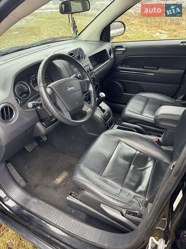 Внедорожник / Кроссовер Jeep Compass 2009 в Житомире