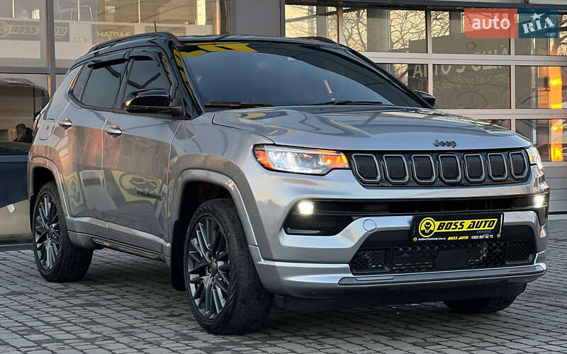 Внедорожник / Кроссовер Jeep Compass 2022 в 