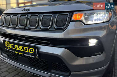 Внедорожник / Кроссовер Jeep Compass 2022 в 