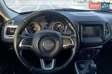 Внедорожник / Кроссовер Jeep Compass 2020 в 