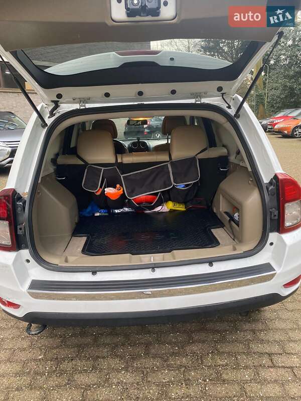 Внедорожник / Кроссовер Jeep Compass 2016 в Кременце