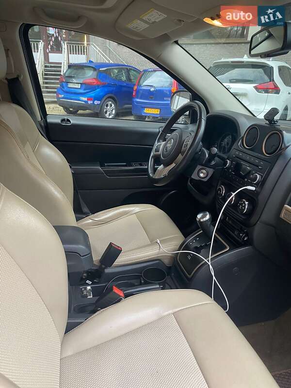 Внедорожник / Кроссовер Jeep Compass 2016 в Кременце