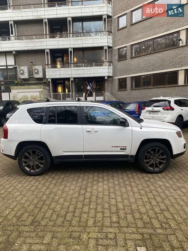 Внедорожник / Кроссовер Jeep Compass 2016 в Кременце