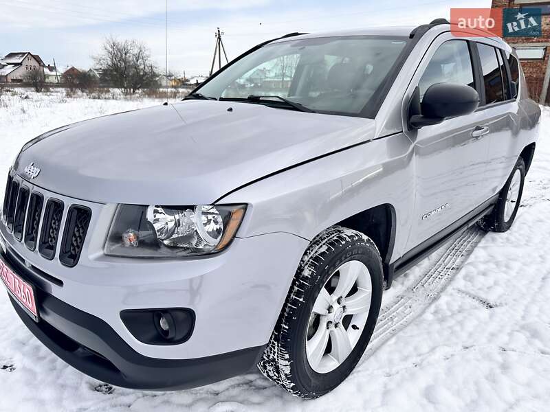 Внедорожник / Кроссовер Jeep Compass 2015 в Львове