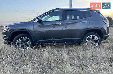 Внедорожник / Кроссовер Jeep Compass 2020 в 