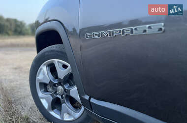 Внедорожник / Кроссовер Jeep Compass 2020 в 