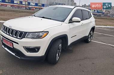 Внедорожник / Кроссовер Jeep Compass 2018 в Киеве