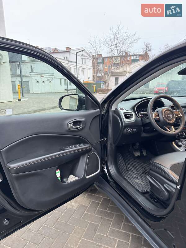 Внедорожник / Кроссовер Jeep Compass 2020 в Киеве фото 10 Внедорожник / Кроссовер Jeep Compass 2020 в Киеве