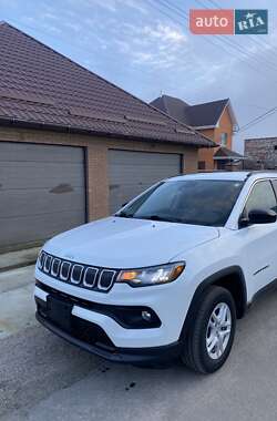 Внедорожник / Кроссовер Jeep Compass 2022 в 