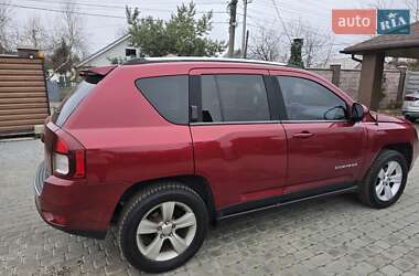Внедорожник / Кроссовер Jeep Compass 2014 в 