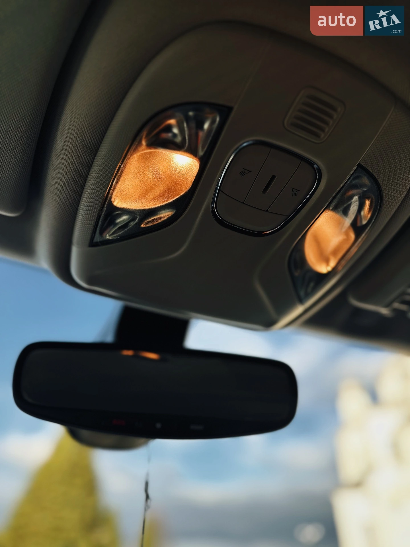 2017 Jeep Compass - мініатюра 38