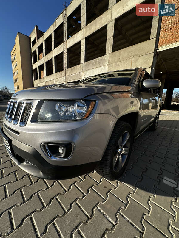 Внедорожник / Кроссовер Jeep Compass 2016 в Тернополе