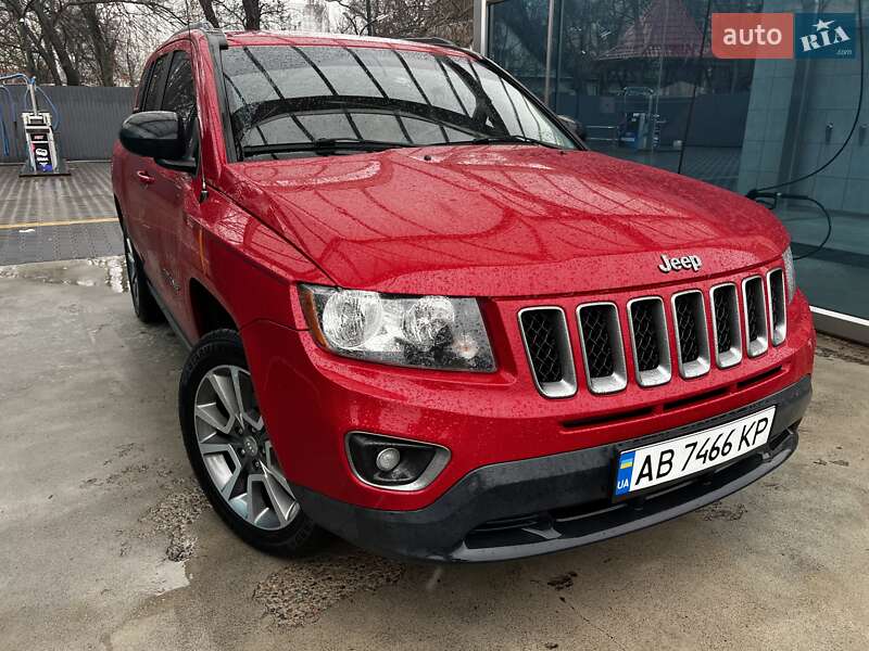 Внедорожник / Кроссовер Jeep Compass 2016 в 