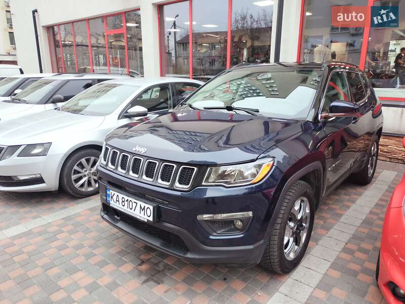 Внедорожник / Кроссовер Jeep Compass 2020 в Киеве