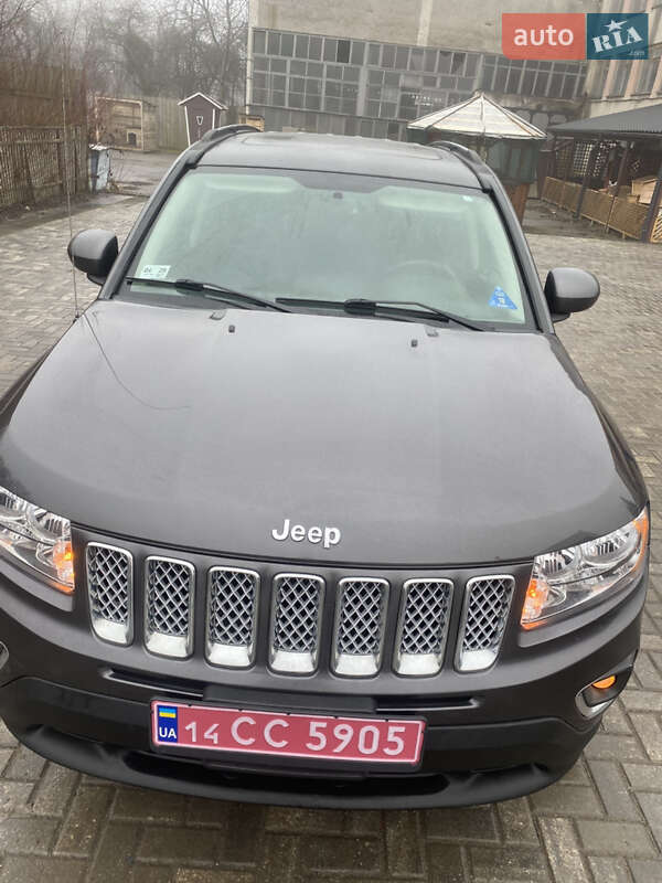Внедорожник / Кроссовер Jeep Compass 2016 в Киеве
