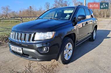 Внедорожник / Кроссовер Jeep Compass 2015 в Черкассах