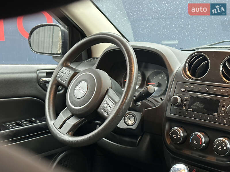 Внедорожник / Кроссовер Jeep Compass 2012 в Львове