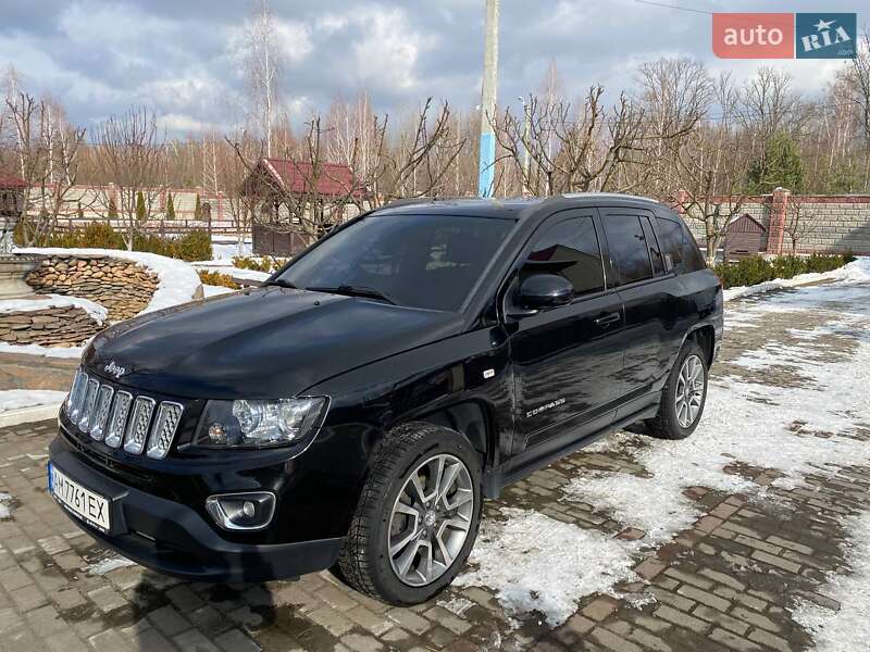 Внедорожник / Кроссовер Jeep Compass 2014 в Коростене