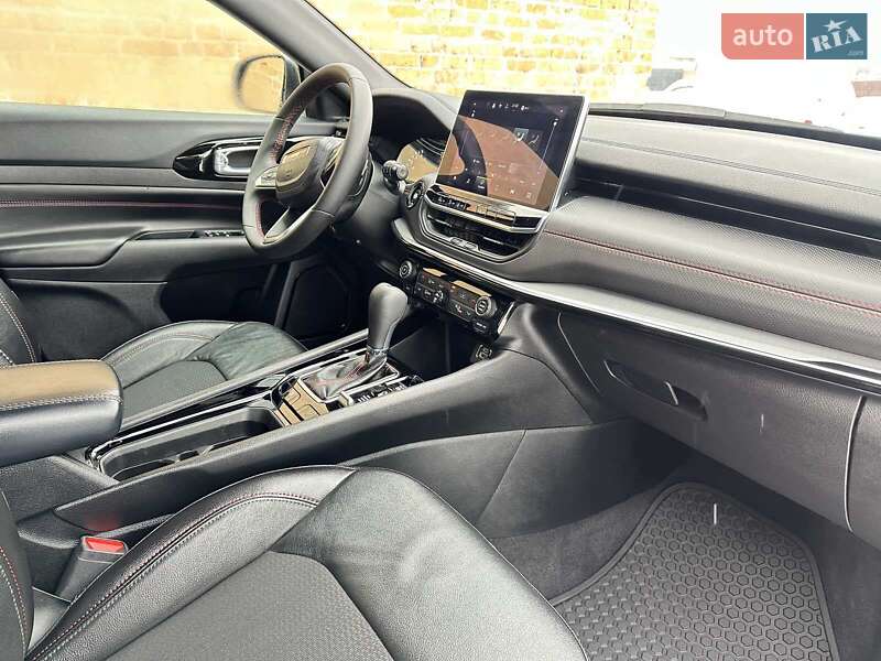 Позашляховик / Кросовер Jeep Compass 2024 в Полтаві фото 23 Позашляховик / Кросовер Jeep Compass 2024 в Полтаві