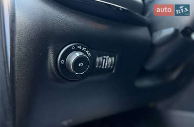 Внедорожник / Кроссовер Jeep Compass 2022 в 