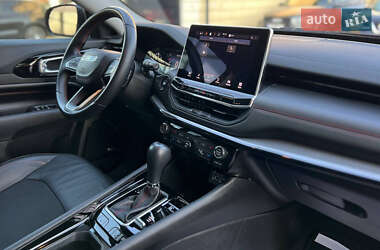 Внедорожник / Кроссовер Jeep Compass 2022 в 