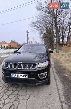 Внедорожник / Кроссовер Jeep Compass 2017 в 