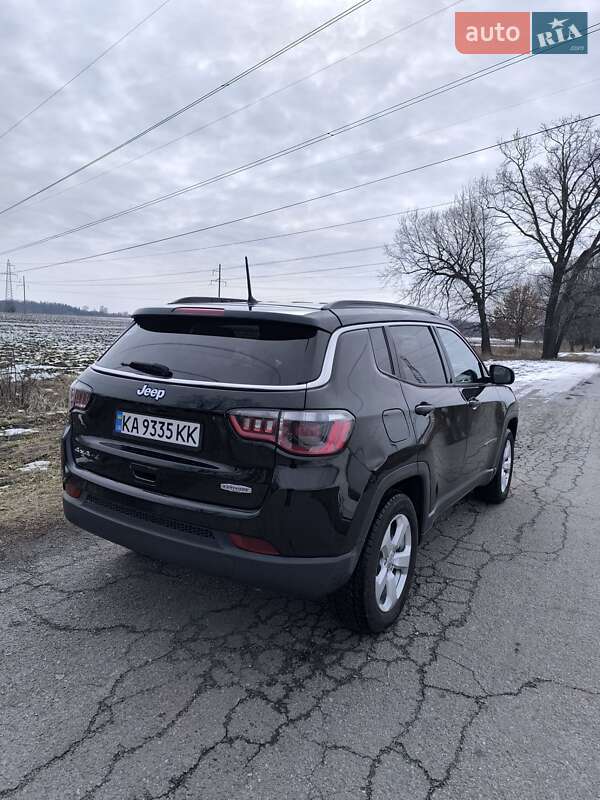Внедорожник / Кроссовер Jeep Compass 2017 в Киеве фото 5 Внедорожник / Кроссовер Jeep Compass 2017 в Киеве