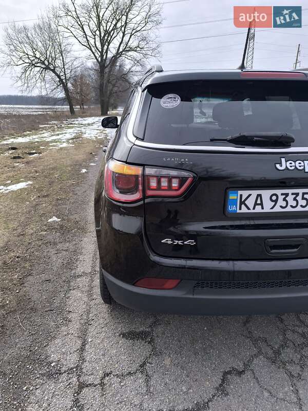 Внедорожник / Кроссовер Jeep Compass 2017 в Киеве фото 31 Внедорожник / Кроссовер Jeep Compass 2017 в Киеве