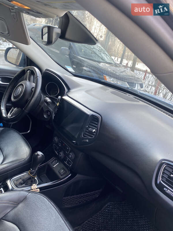 Внедорожник / Кроссовер Jeep Compass 2018 в Днепре