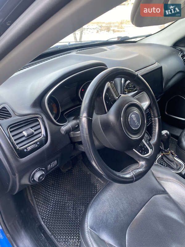 Внедорожник / Кроссовер Jeep Compass 2018 в Днепре